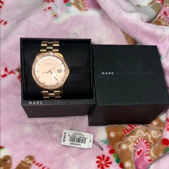 Marc By Marc Jacobs | Accessories | Marc By Marc Jacobs Pink  display picture 2